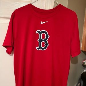 Boston Red Sox Men’s crew neck tee shirt.